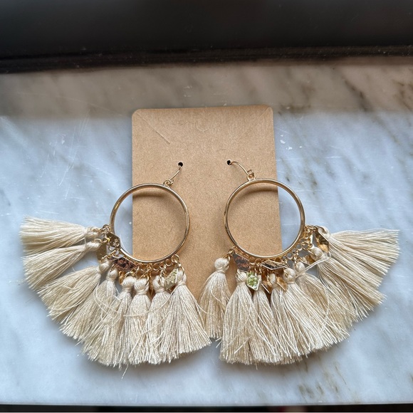 Boho Scalloped Fringe Earrings Hoops - Picture 1 of 2